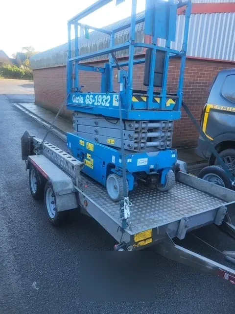 Genie GS-1932 Electric Scissor Lift image 3