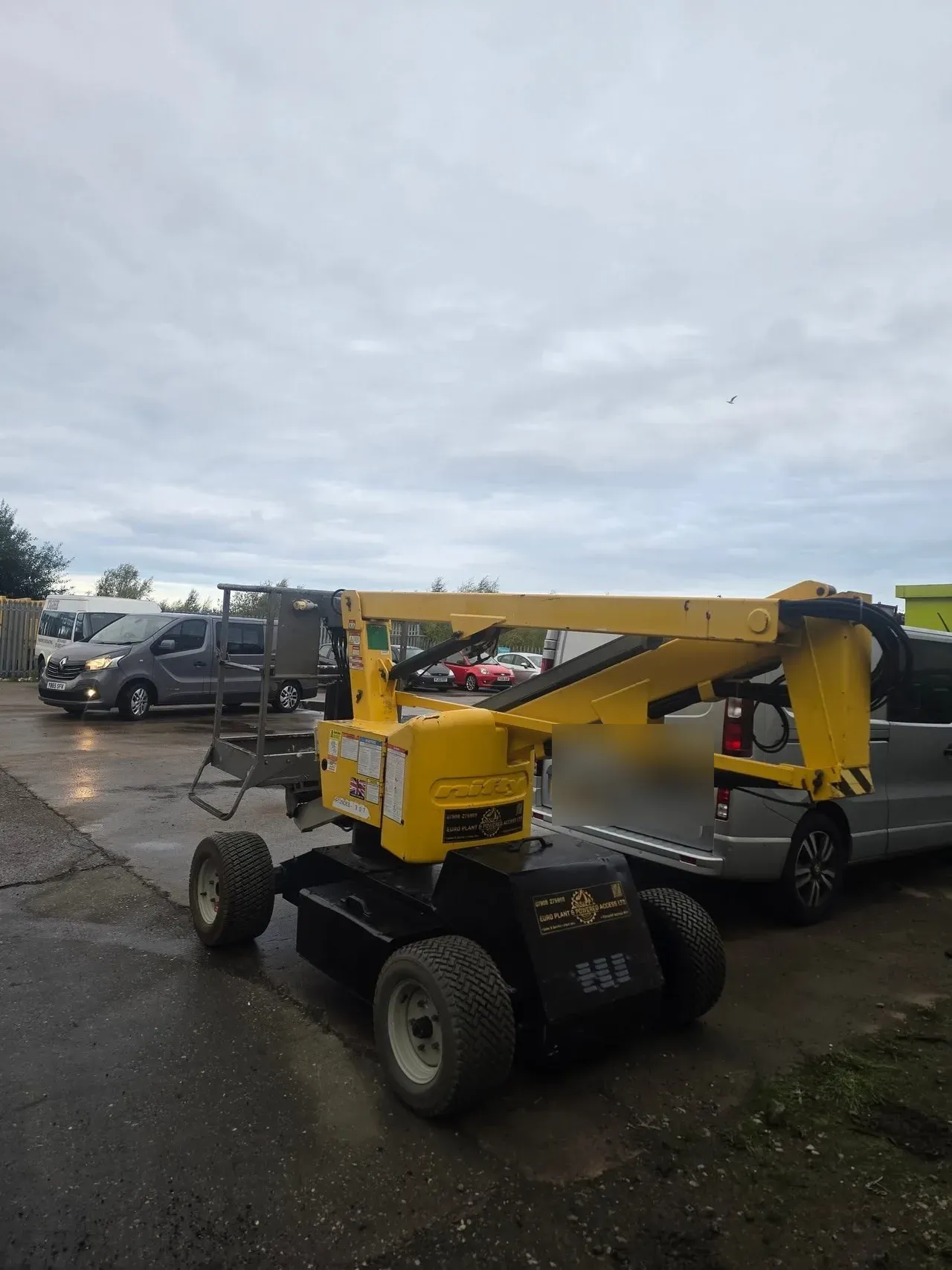 Genie TZ-50 Towable Boom image 3